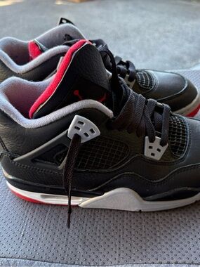 Jordan Black and Red Retro Basketball Shoes